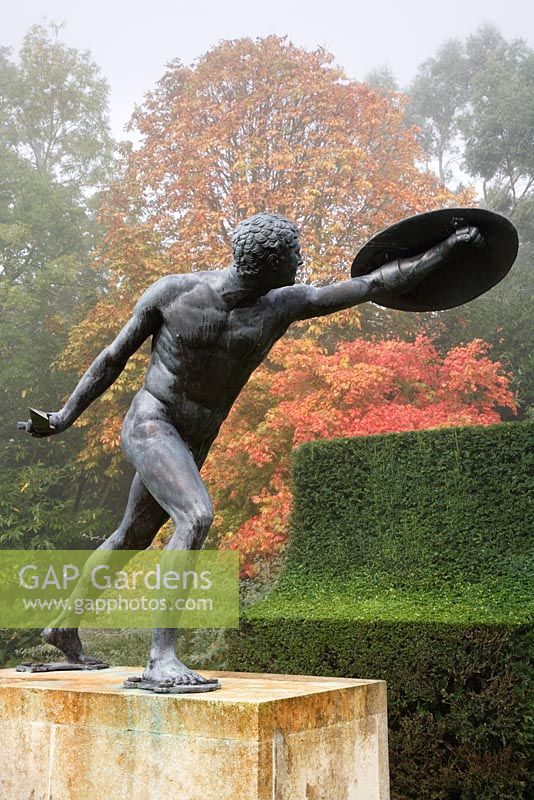 Gladiateur borghèse en bronze, Highgrove Garden, octobre 2007.