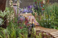 'Wrapped up in Nature' - Magnifiques parterres de fleurs - BBC Gardener's World Live 2018